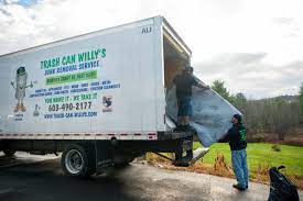 Best Carpet Removal and Disposal  in Hunters Creek, FL